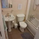 Apartmán Spacious And Bright 2 Bedroom - Great Location Galway